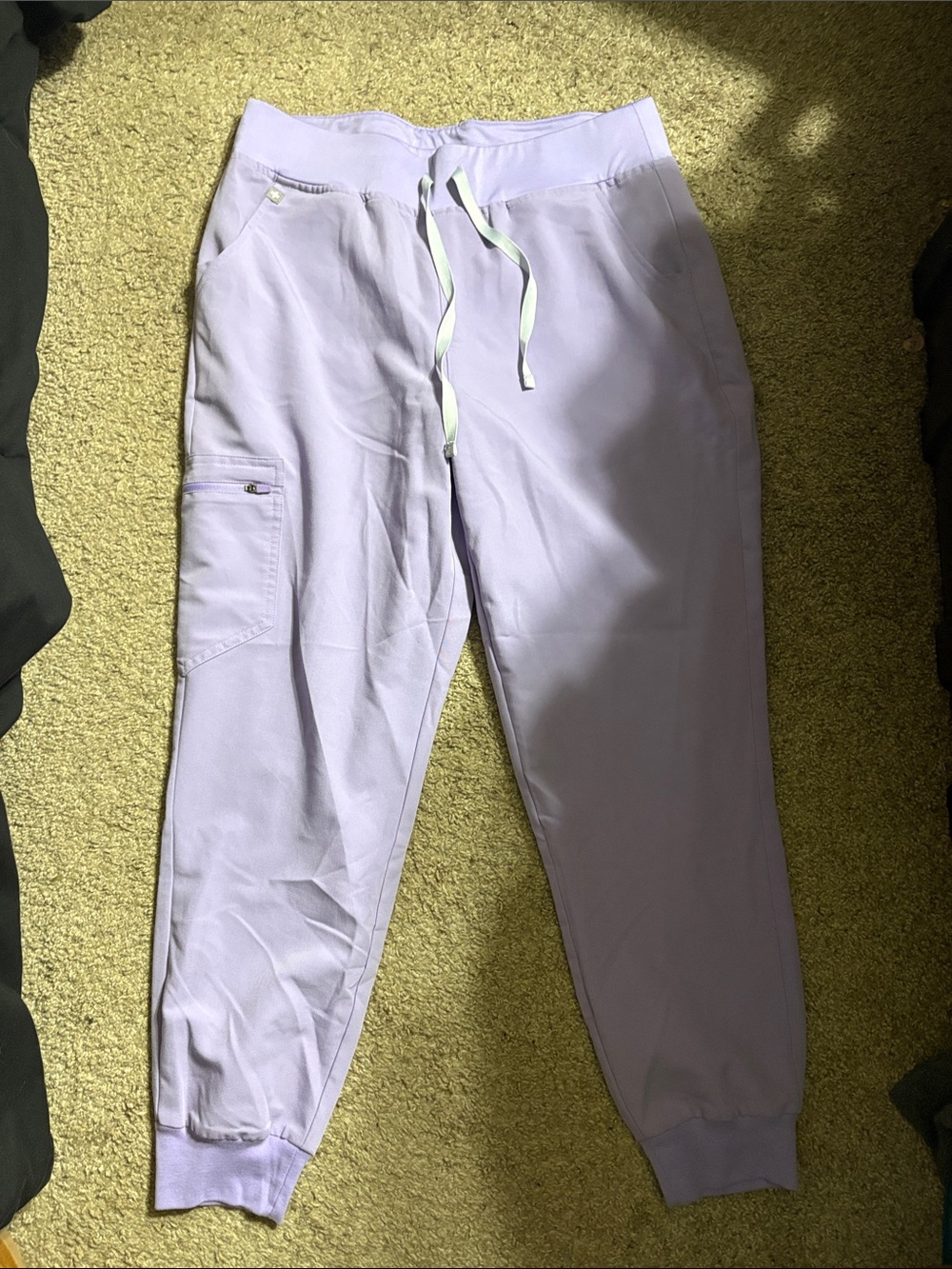 Figs Scrub Joggers in Purple Size Large Petite